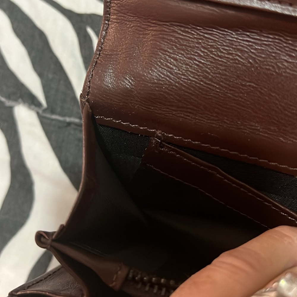 BURBERRY | Nova Check Studded Wallet - Picture 10 of 12